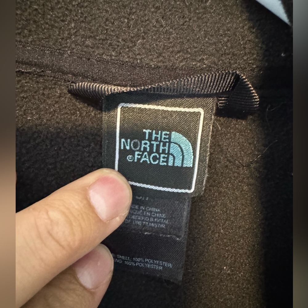 Men’s Northface Jacket Size Small - image 4